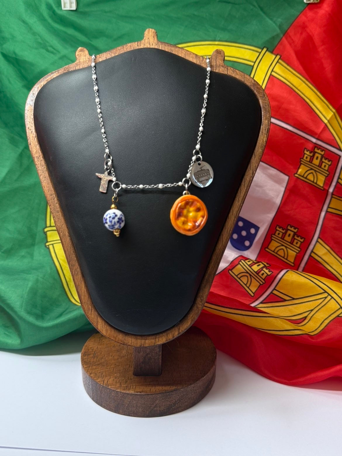Collier Lisboa