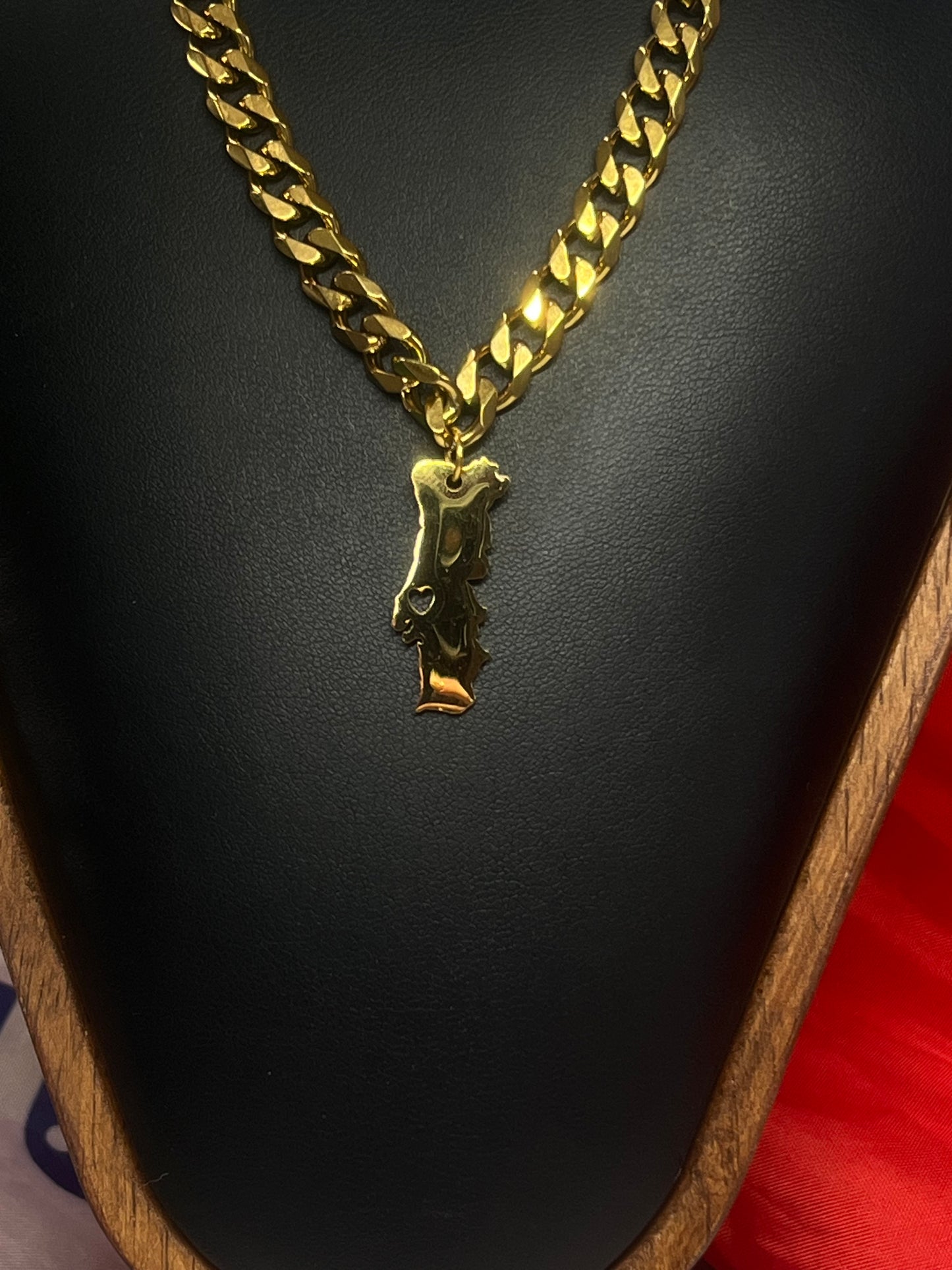 Collier pendentif Portugal